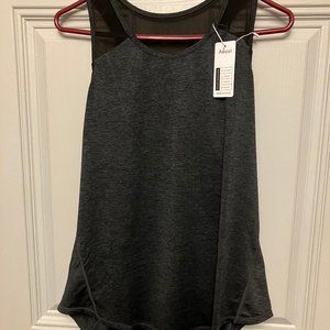 BRAND NEW WORKOUT TOP
